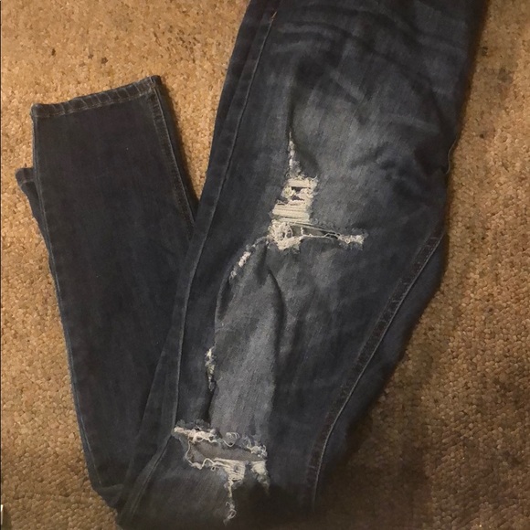 Ripped jeans - Picture 1 of 1